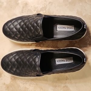 Steve Madden Black Ecrntrcq slip on sneakers